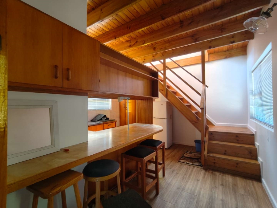 To Let 2 Bedroom Property for Rent in Mossel Bay Central Western Cape